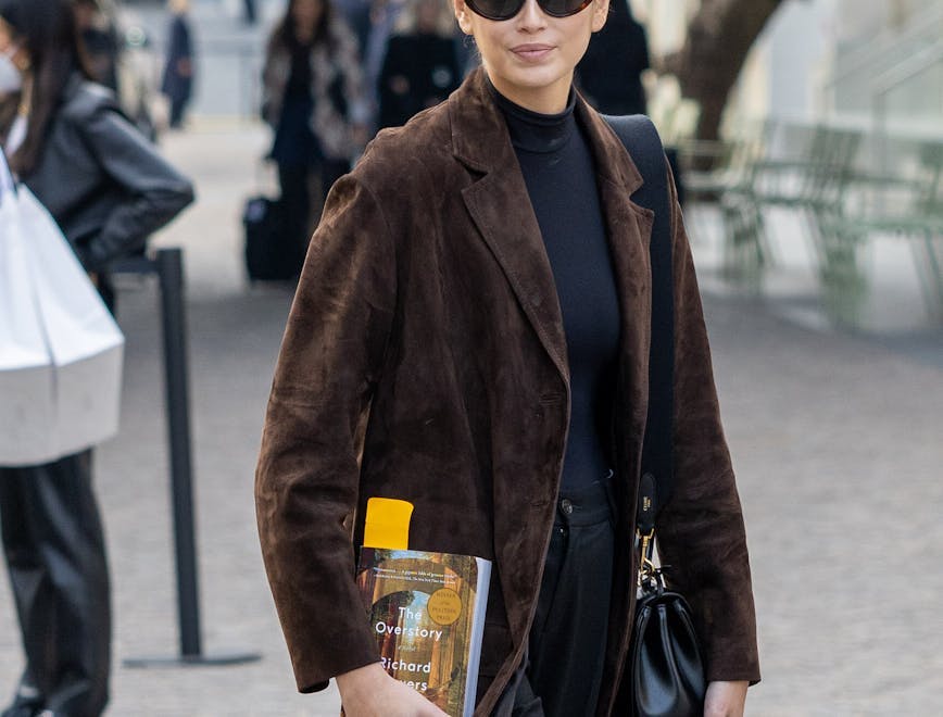 Kaia Gerber fall street style. Getty Images.