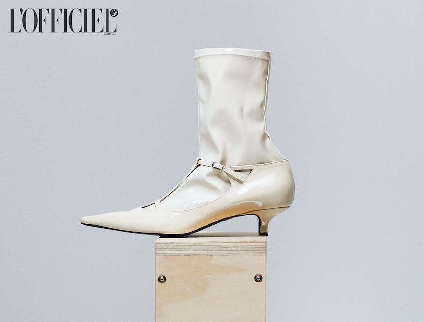 white leather pointed toe kitten heel boot