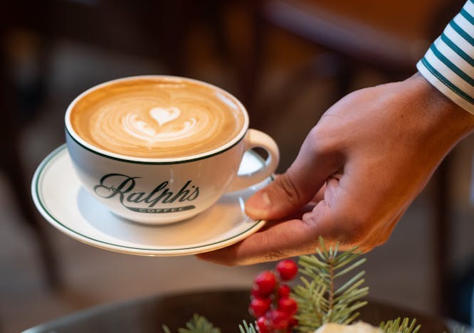 paris coffee shops: Ralphs Coffee Paris latte flowers